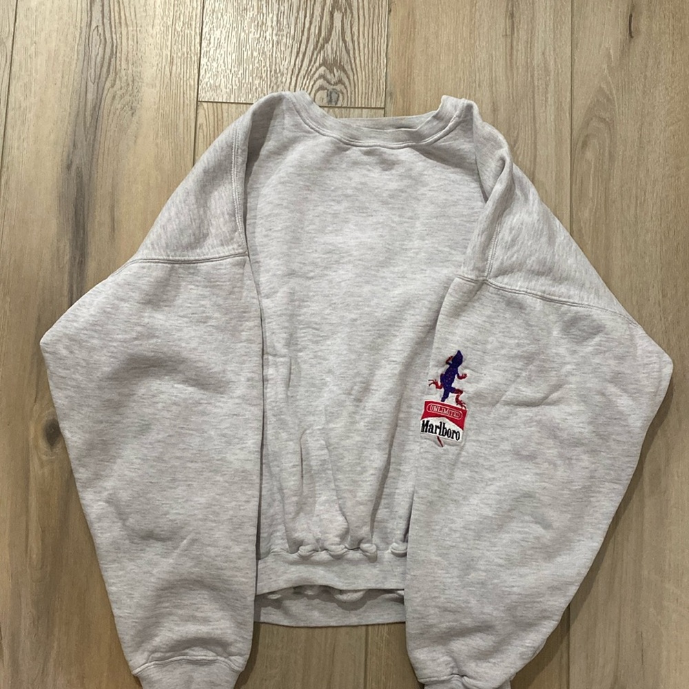 Vintage Marlboro sweatshirt